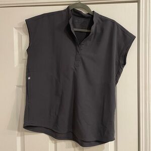 Figs Rafaela Charcoal Gray Scrub Top